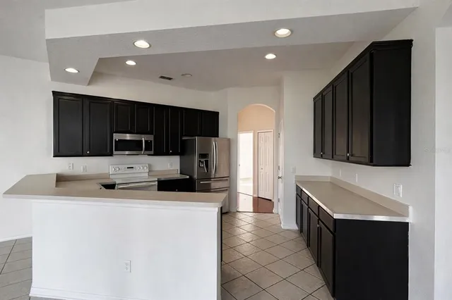 $3,200 | 927 Shadowmoss Drive, Winter Garden, FL 34787