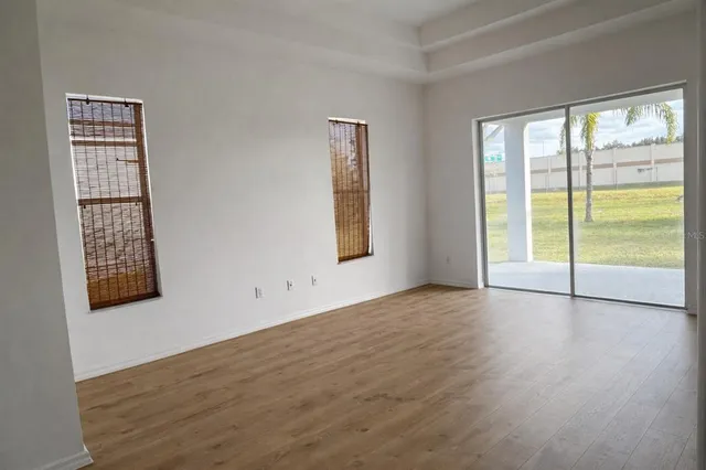 $3,200 | 927 Shadowmoss Drive, Winter Garden, FL 34787