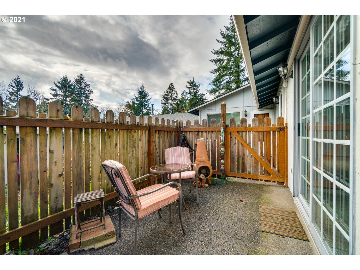 2853 Southwest Spring Garden Street Portland, OR 97219 - Photo 17 of 26 Gallery Image 17