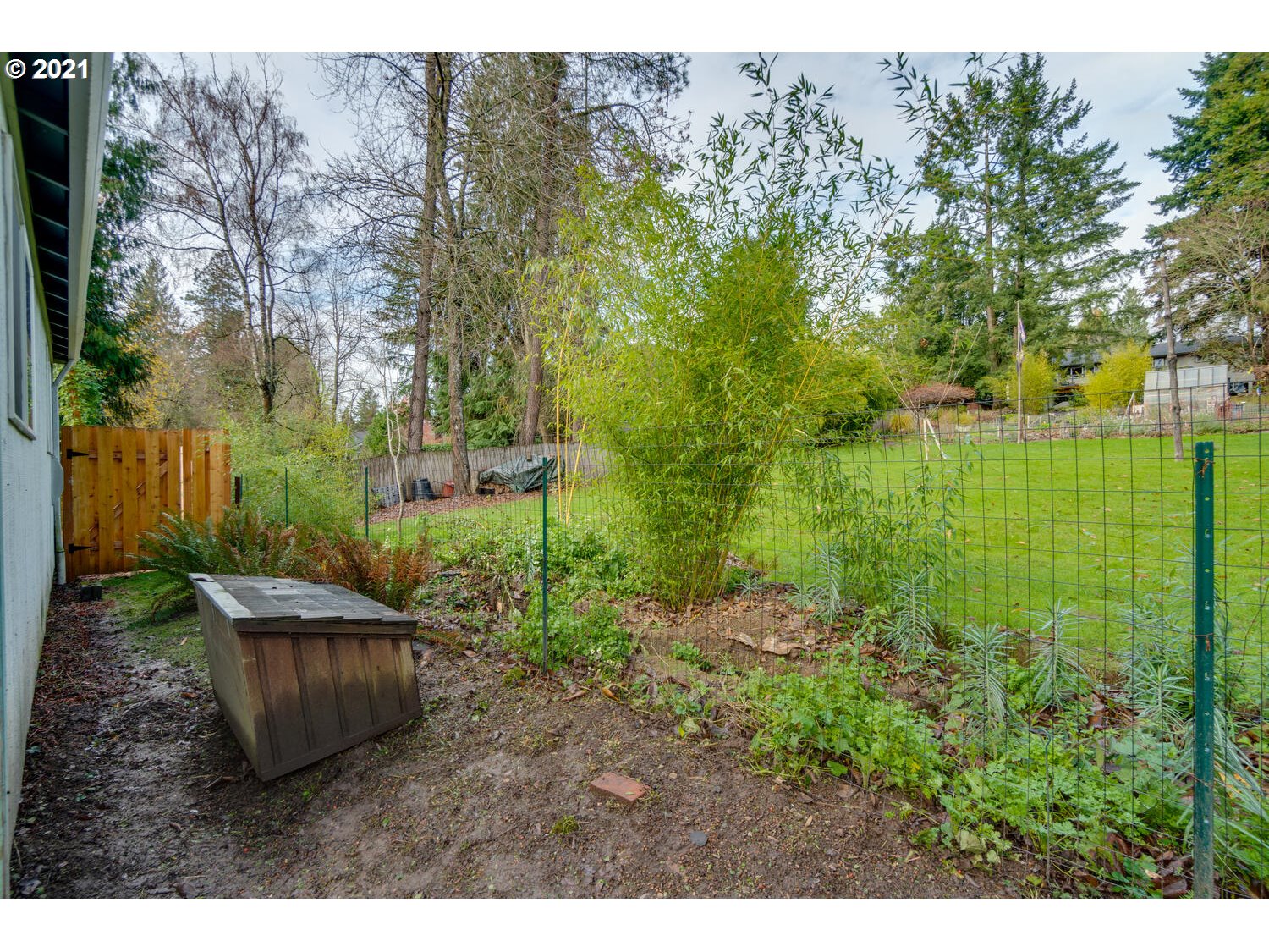 2853 Southwest Spring Garden Street Portland, OR 97219 - Photo 20 of 26 Gallery Image 20