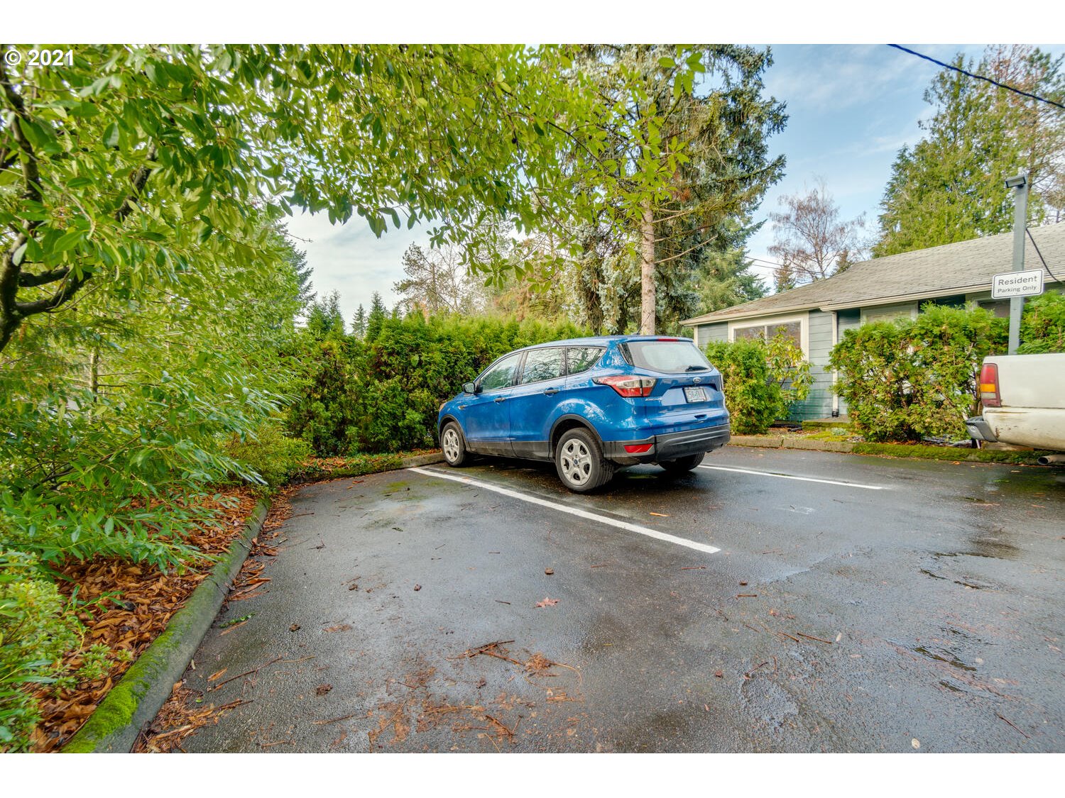 2853 Southwest Spring Garden Street Portland, OR 97219 - Photo 21 of 26 Gallery Image 21