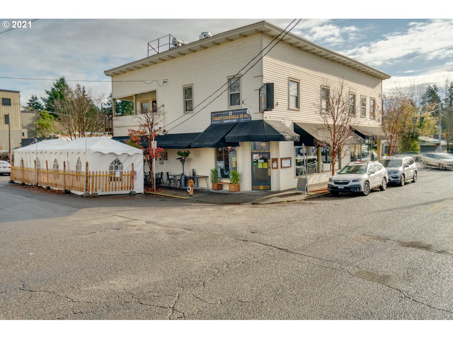2853 Southwest Spring Garden Street Portland, OR 97219 - Photo 23 of 26 Gallery Image 23