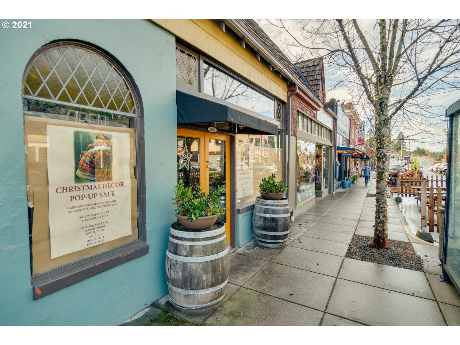 2853 Southwest Spring Garden Street Portland, OR 97219 - Photo 24 of 26 Gallery Image 24