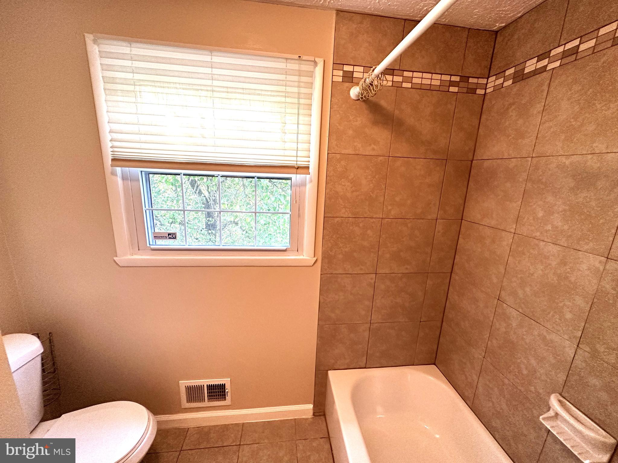 9114 Briarchip Street Laurel, MD 20708 - Photo 27 of 40