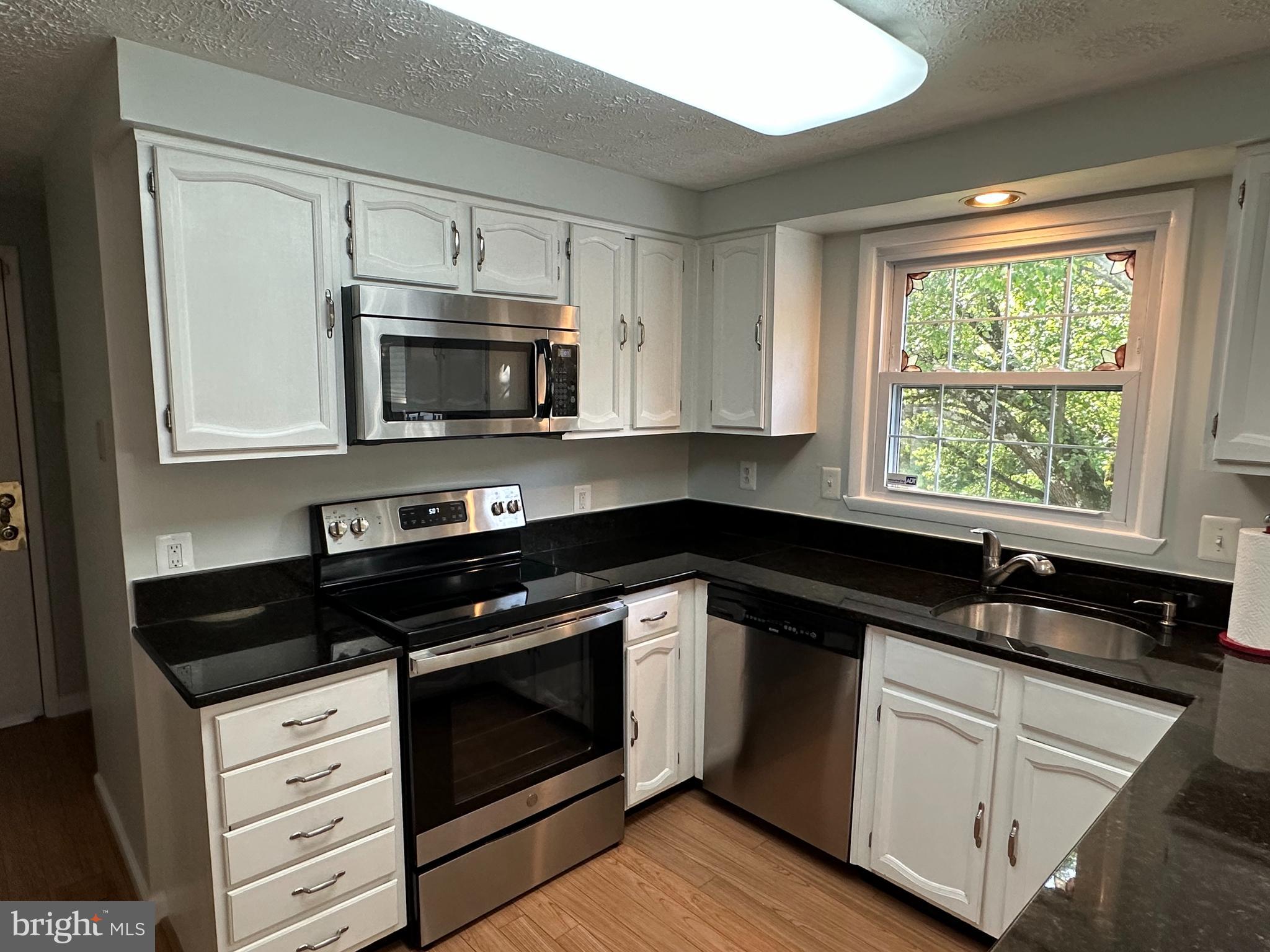 9114 Briarchip Street Laurel, MD 20708 - Photo 5 of 40