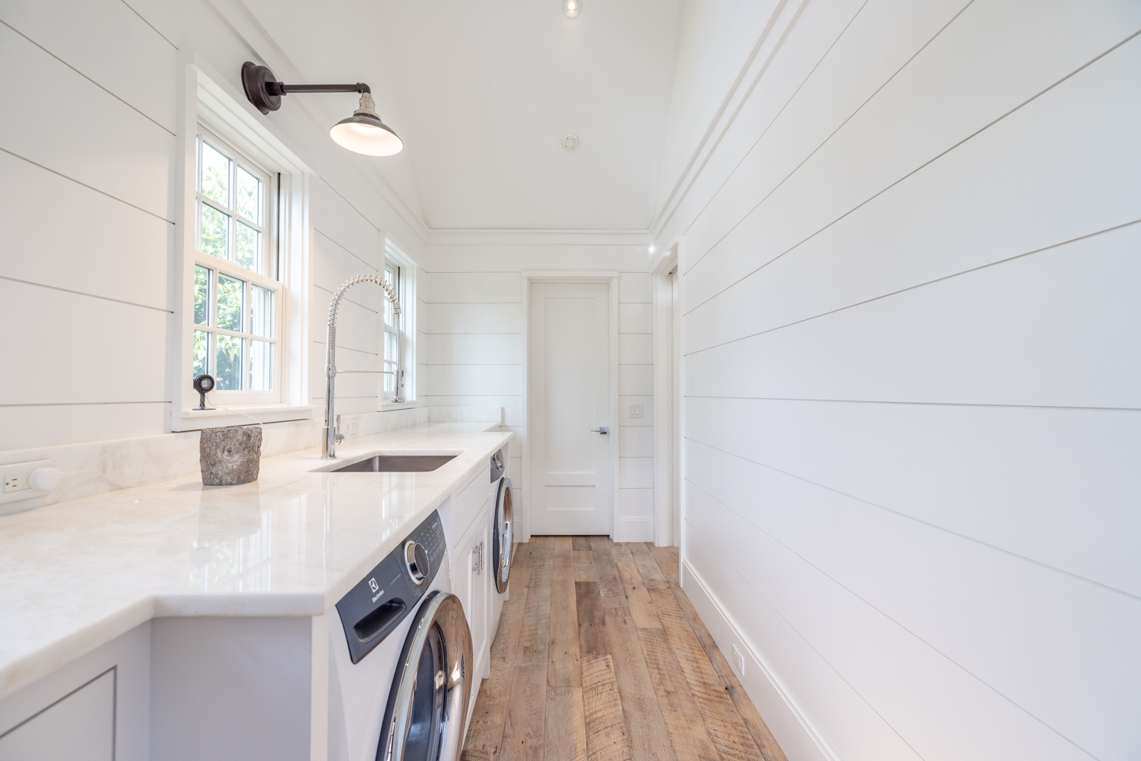 106 A Surfside Road Nantucket, MA 02554 - Photo 16 of 36