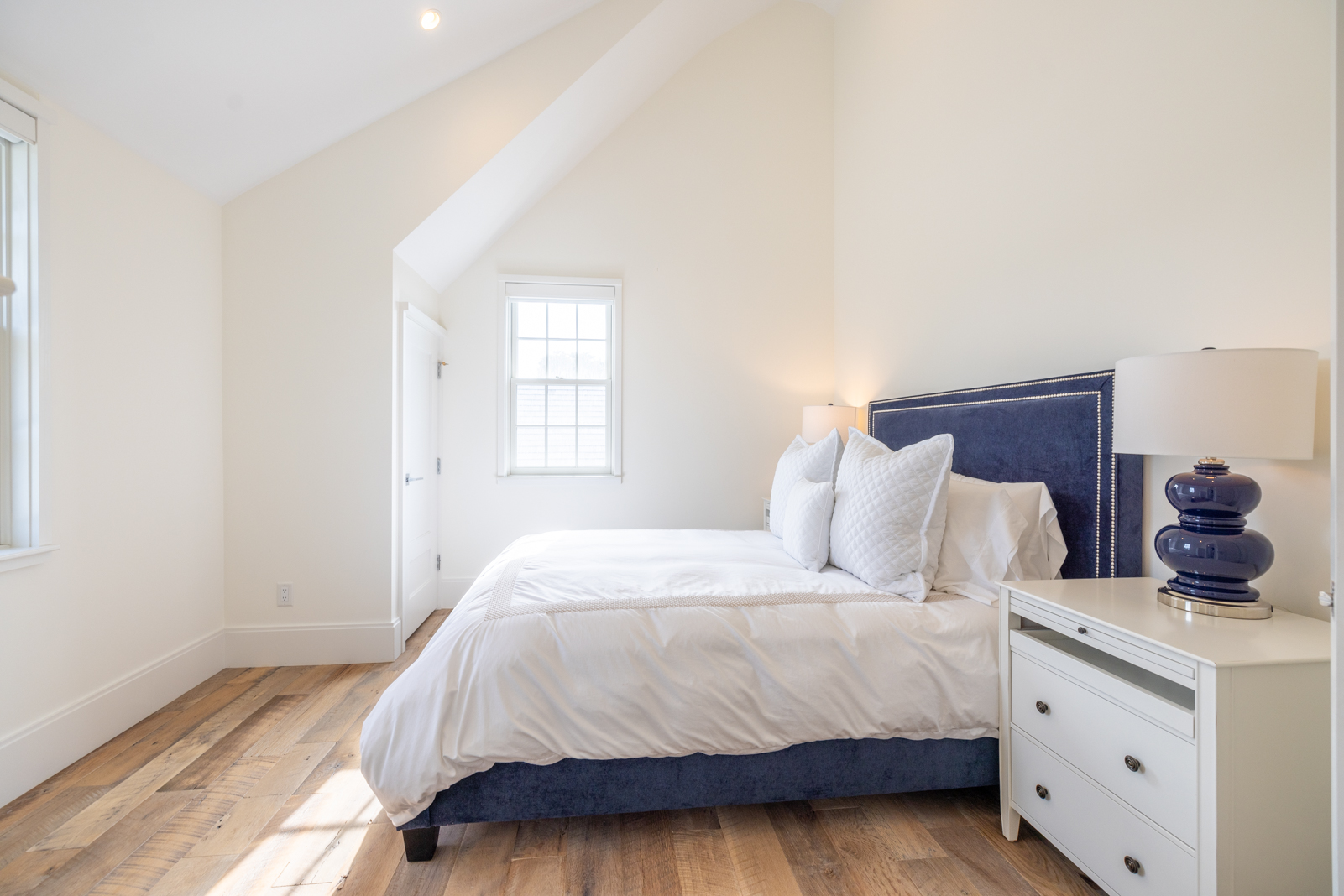 106 A Surfside Road Nantucket, MA 02554 - Photo 25 of 36