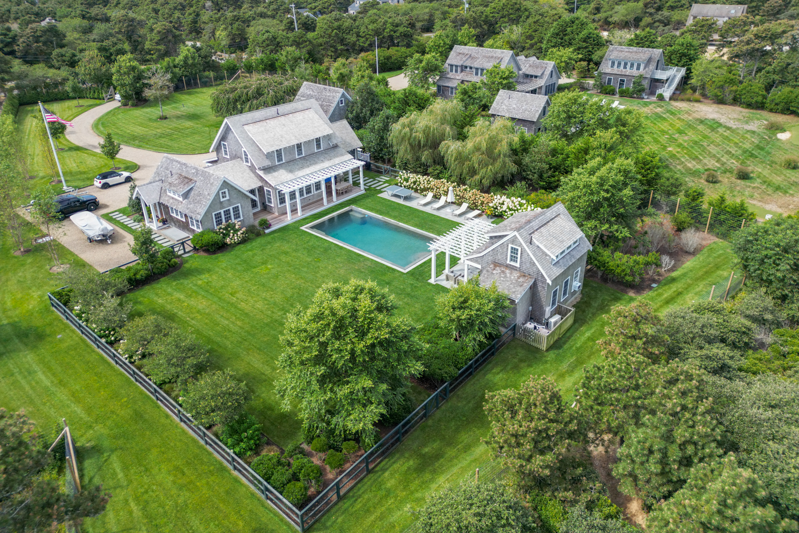 106 A Surfside Road Nantucket, MA 02554 - Photo 7 of 36