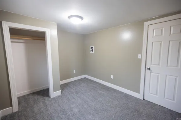 $69,900 | 620 South Gharkey Street, Muncie, IN 47305