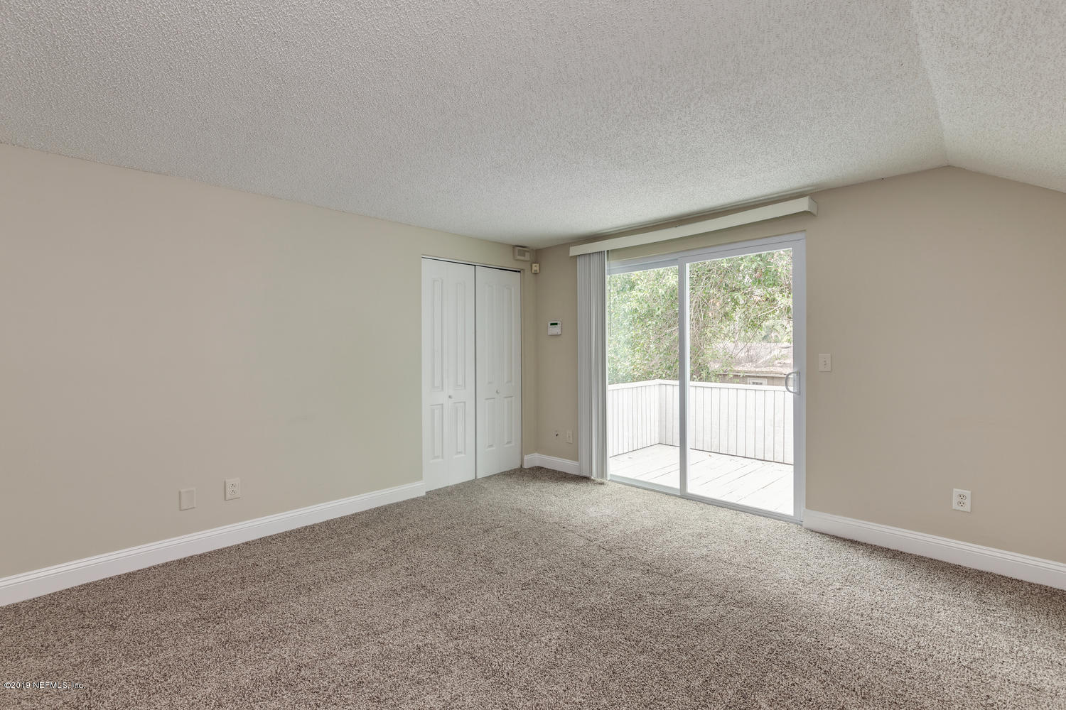 3353 Waverly Dock Road Jacksonville, FL 32223 - Photo 12 of 35 Master BR