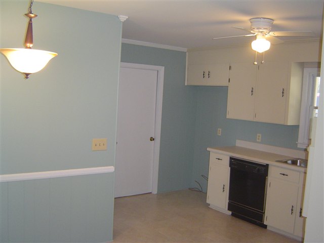 25 South Del Norte Road Greenville, SC 29615 - Photo 4 of 12 Gallery Image 4