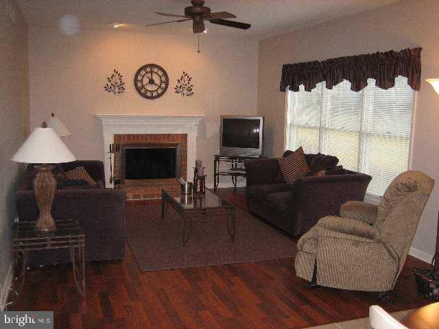 6413 Quentin Road Harrisburg, PA 17111 - Photo 3 of 6 Gallery Image 3