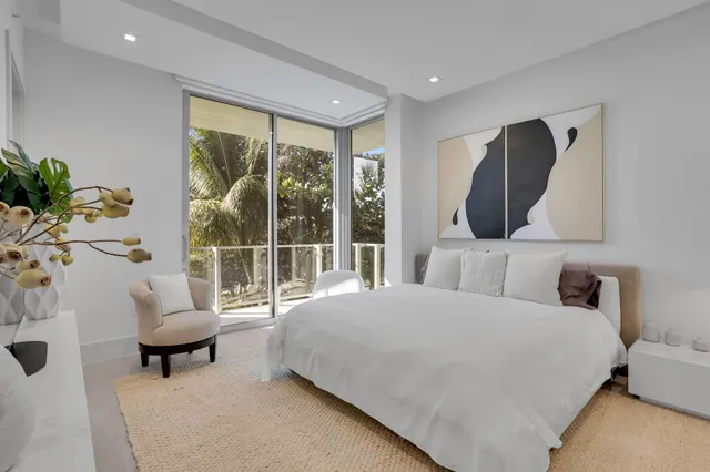 $6,950,000 | 1901 South Ocean Boulevard, Unit 9, Delray Beach, FL 33483