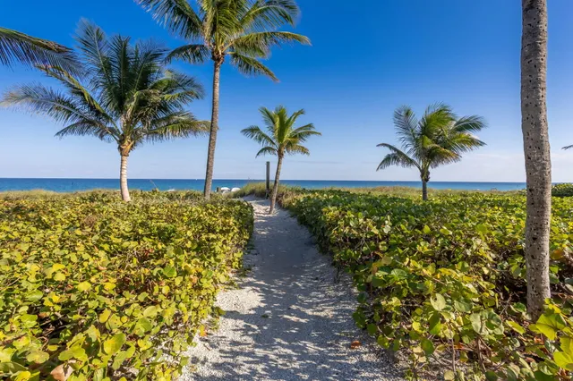 $6,950,000 | 1901 South Ocean Boulevard, Unit 9, Delray Beach, FL 33483