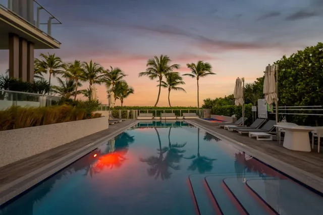 $6,950,000 | 1901 South Ocean Boulevard, Unit 9, Delray Beach, FL 33483