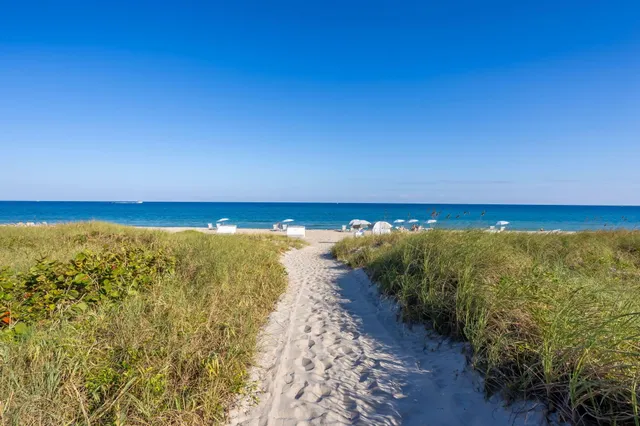 $6,950,000 | 1901 South Ocean Boulevard, Unit 9, Delray Beach, FL 33483
