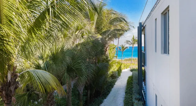 $6,950,000 | 1901 South Ocean Boulevard, Unit 9, Delray Beach, FL 33483
