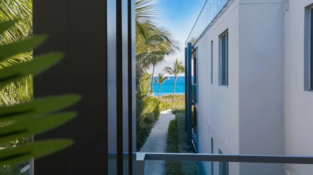 $6,950,000 | 1901 South Ocean Boulevard, Unit 9, Delray Beach, FL 33483