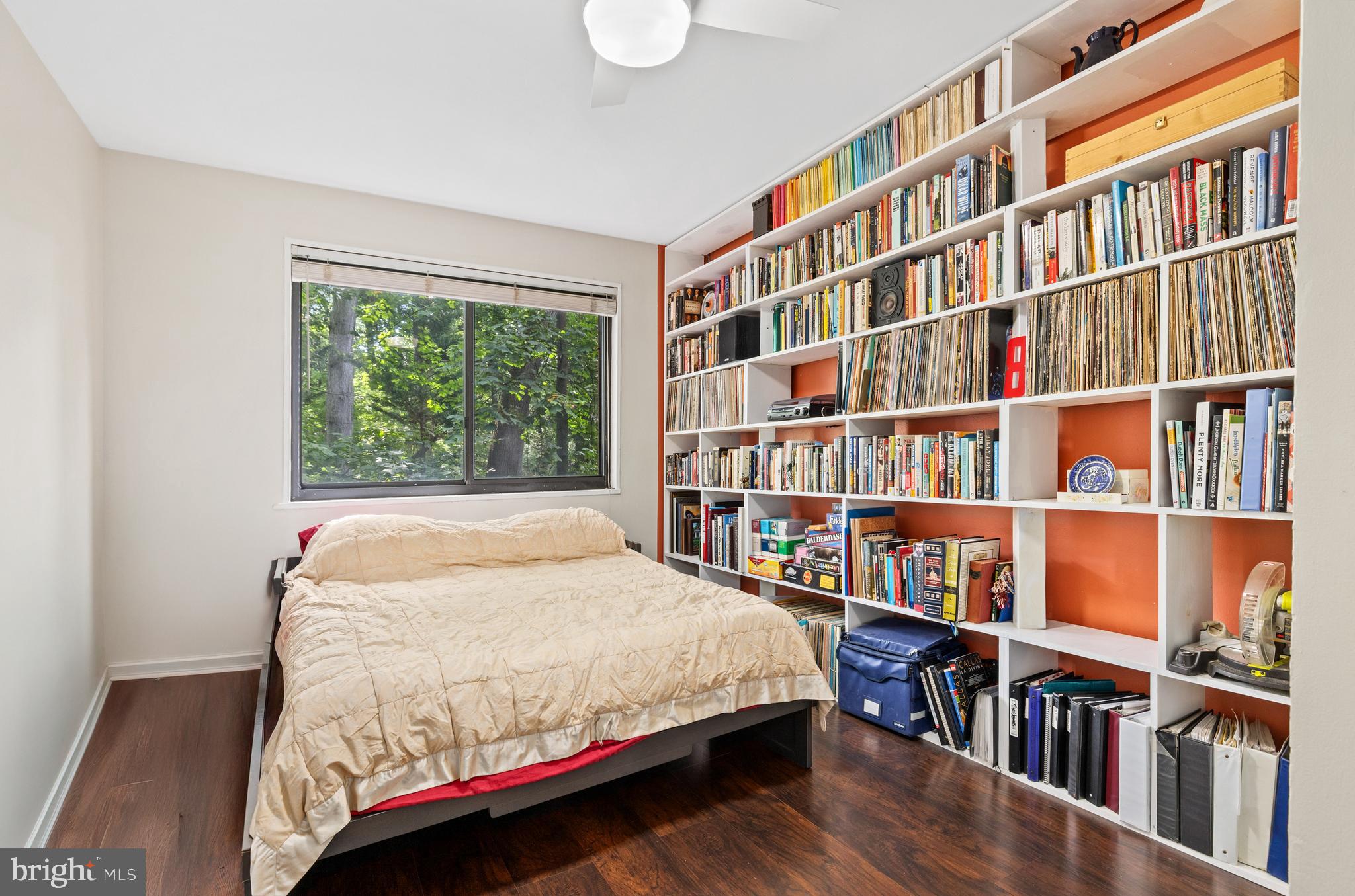 7611 Maple Avenue, Unit 606 Takoma Park, MD 20912 - Photo 24 of 30