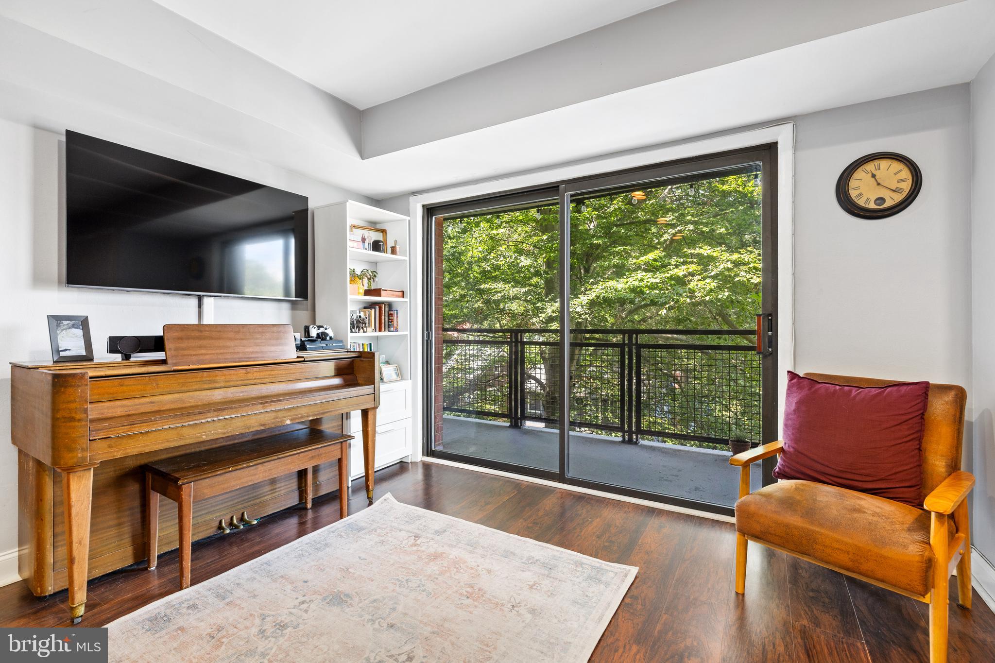 7611 Maple Avenue, Unit 606 Takoma Park, MD 20912 - Photo 8 of 30