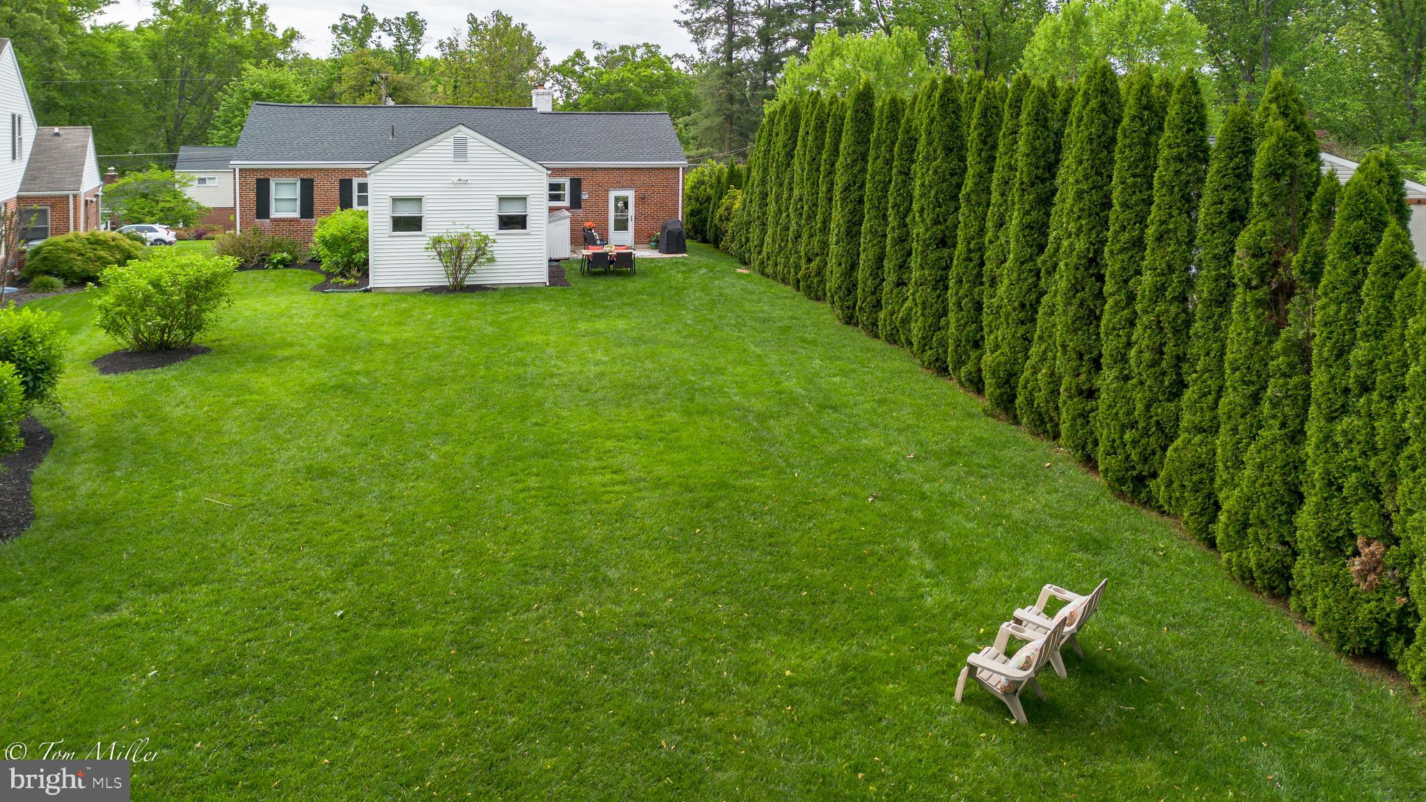 418 Range Road Baltimore, MD 21204 - Photo 4 of 39 418 Range Road....Best yard in West Towson!
