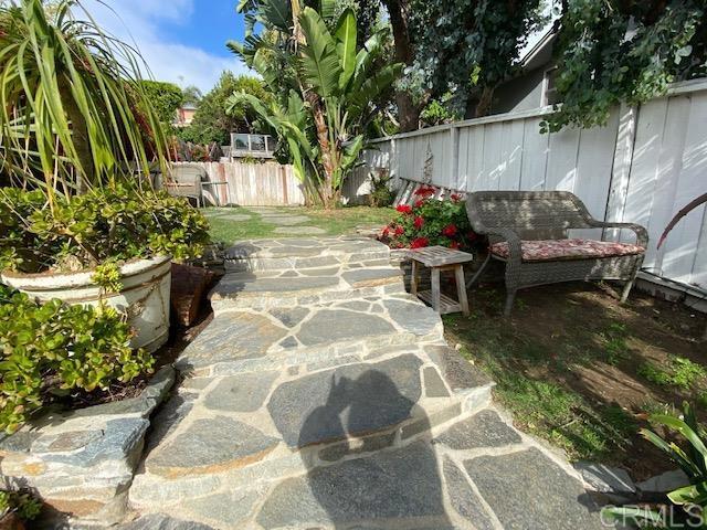 122 South Rios Avenue, Unit 5 Solana Beach, CA 92075 - Photo 18 of 21