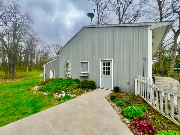 $449,900 | 8056 Sawdey Road, Jerome, MI 49249
