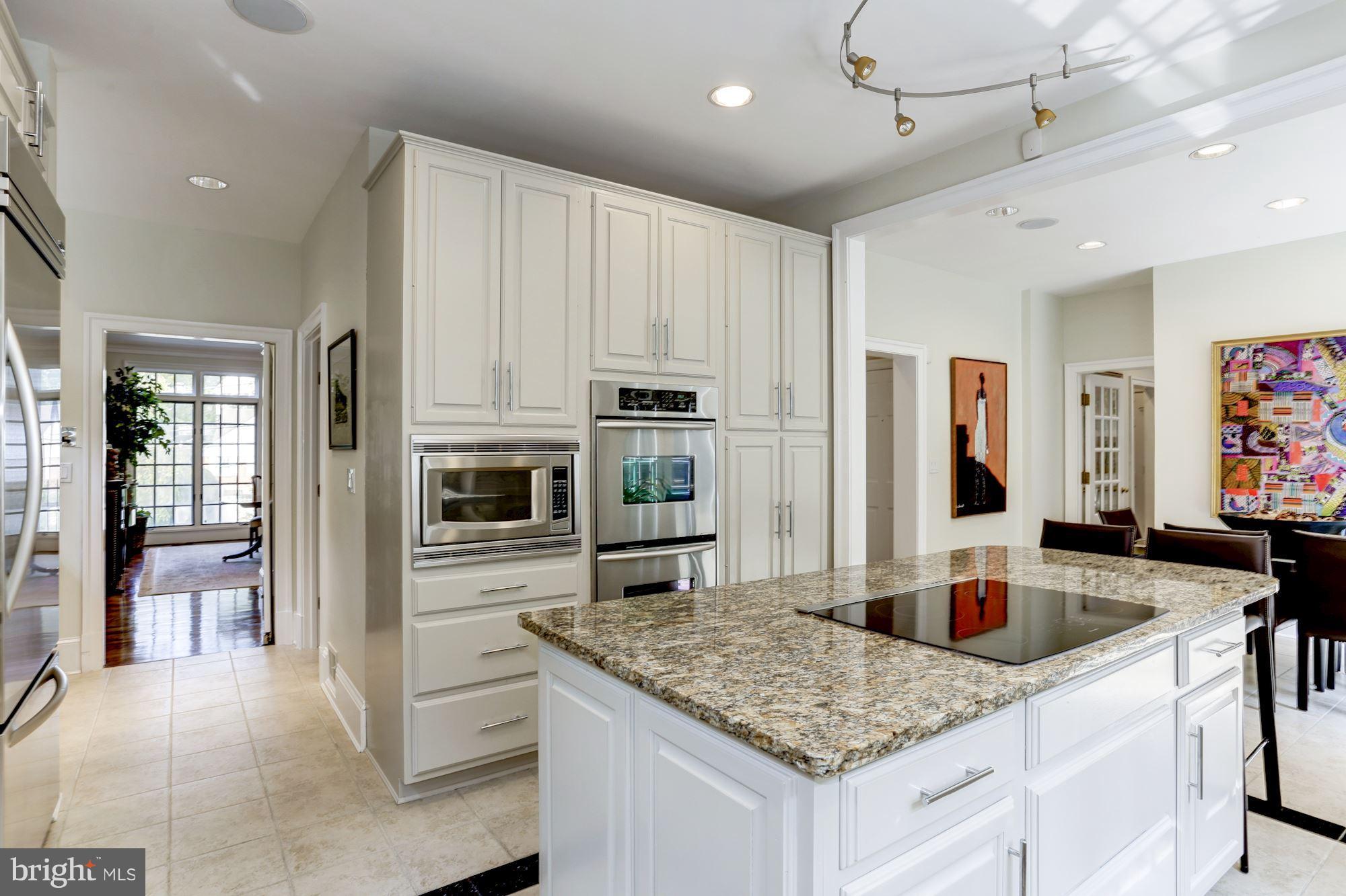 3121 Arizona Avenue Northwest Washington, DC 20016 - Photo 16 of 36