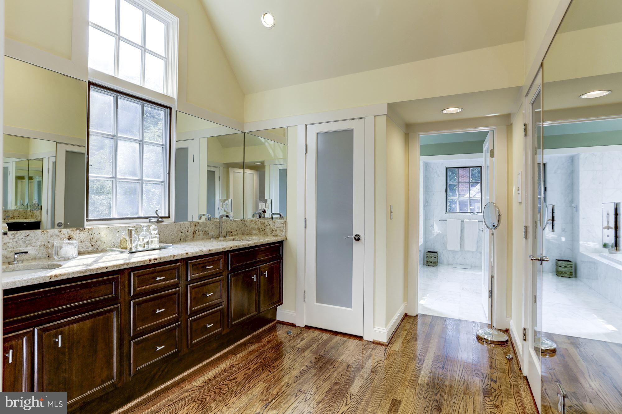 3121 Arizona Avenue Northwest Washington, DC 20016 - Photo 24 of 36