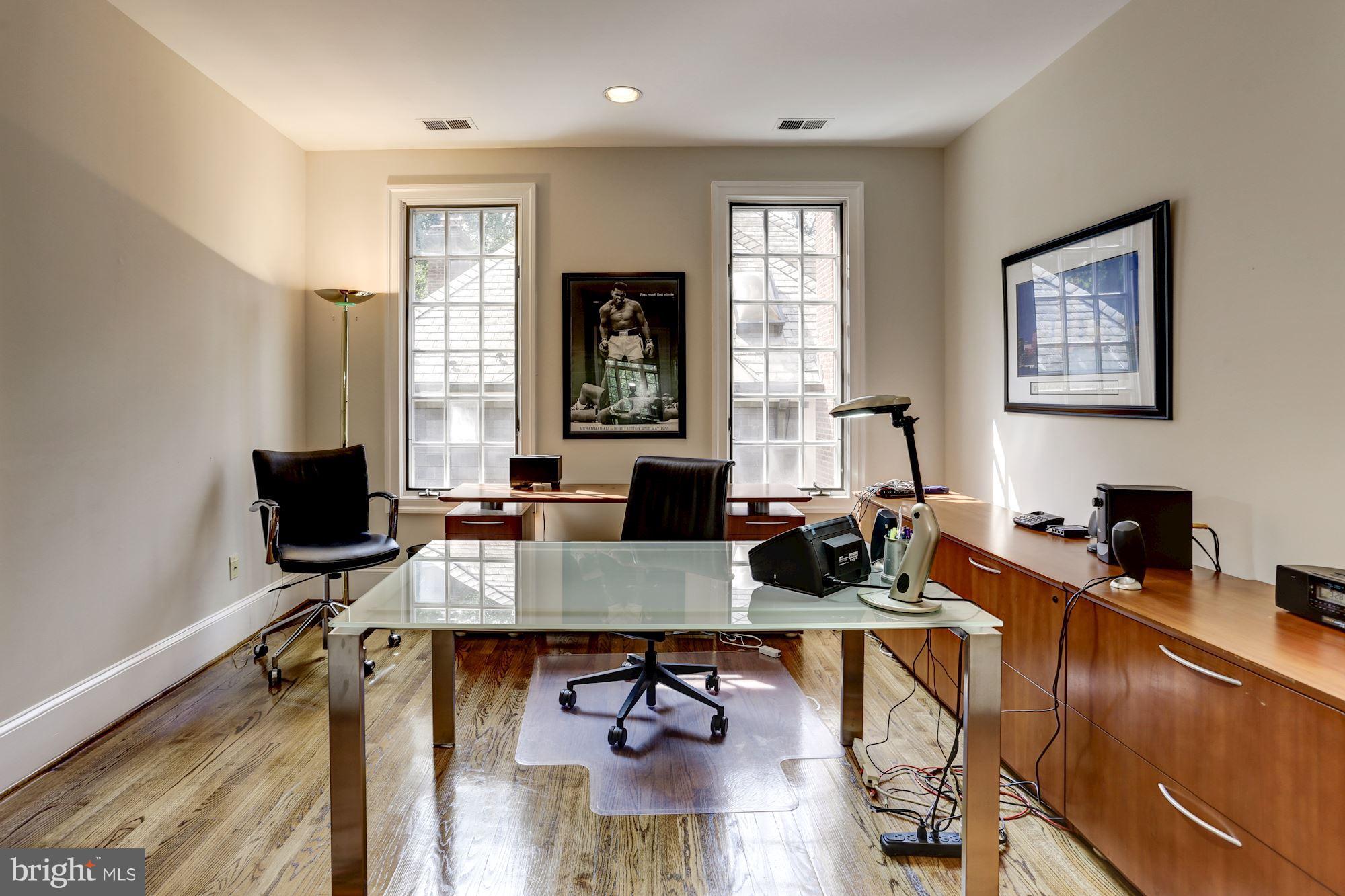 3121 Arizona Avenue Northwest Washington, DC 20016 - Photo 29 of 36