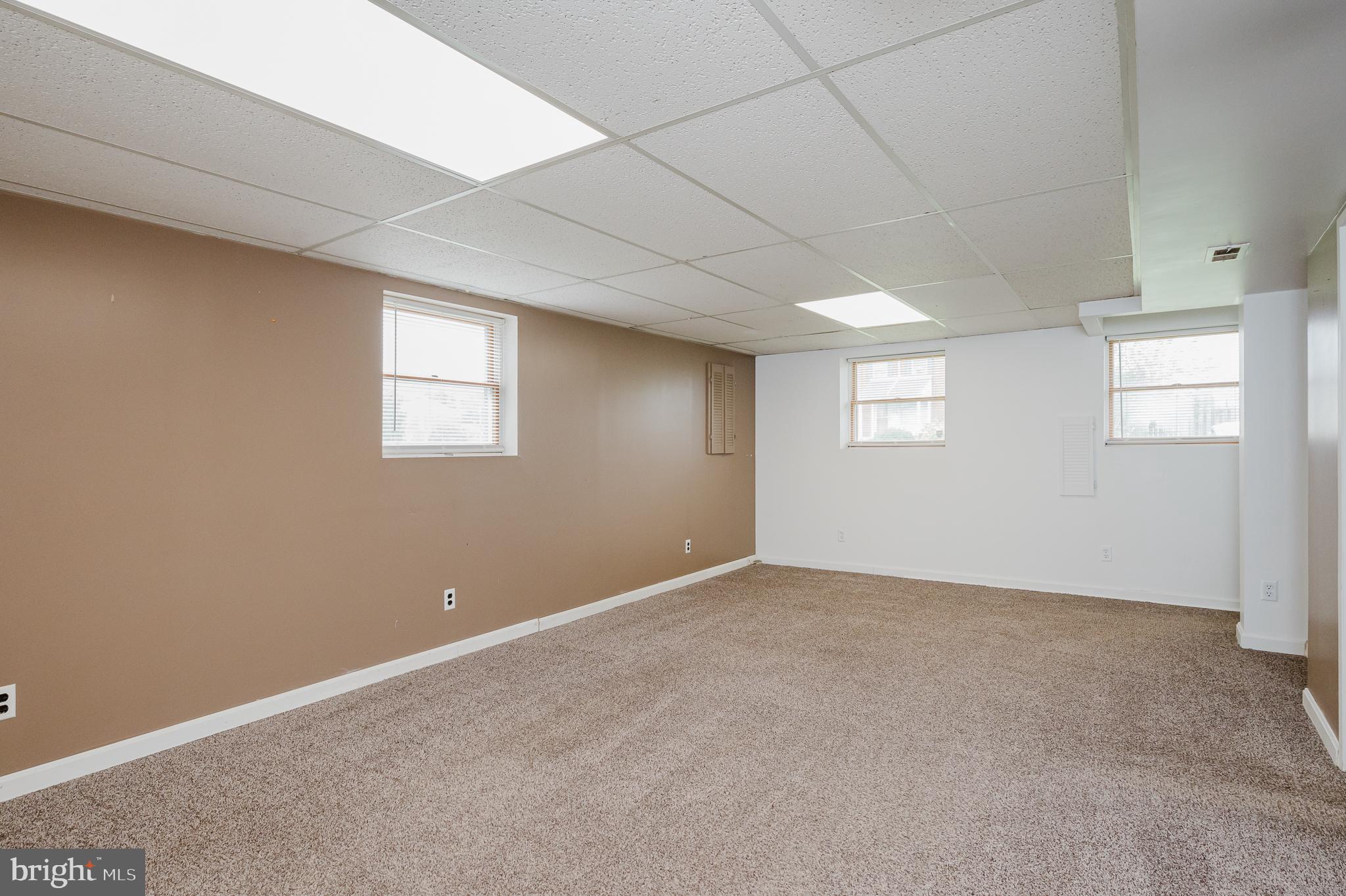 8007 Wallace Road Dundalk, MD 21222 - Photo 21 of 32