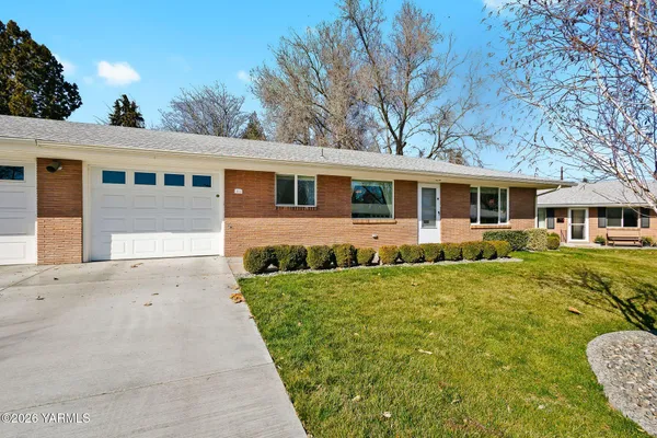 $219,500 | 404 North 39th Avenue, Yakima, WA 98902