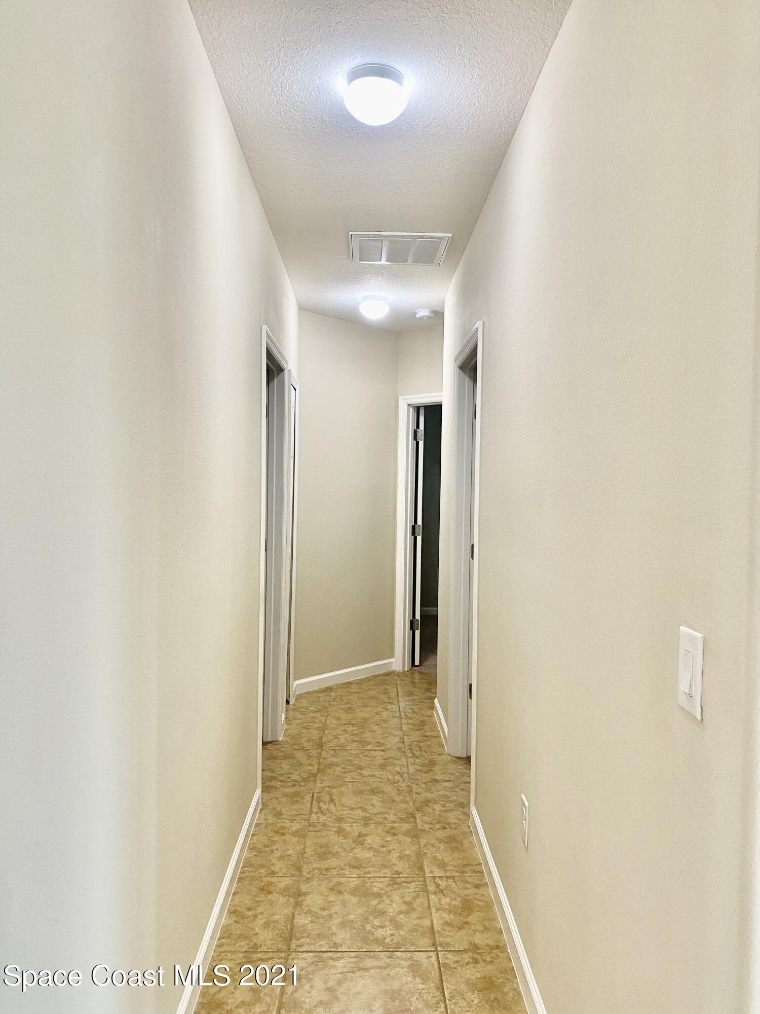 760 Fiddleleaf Circle Melbourne, FL 32904 - Photo 21 of 37 IMG_E8464