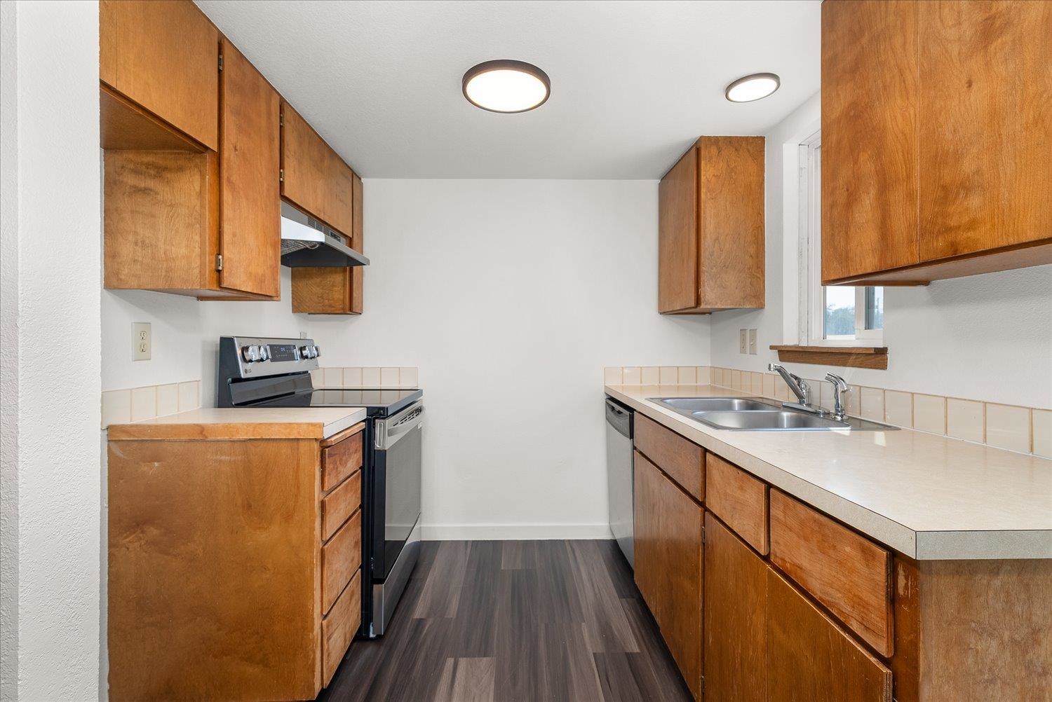 2107 North Houk Road, Unit #1 Spokane Valley, WA 99216 - Photo 14 of 31