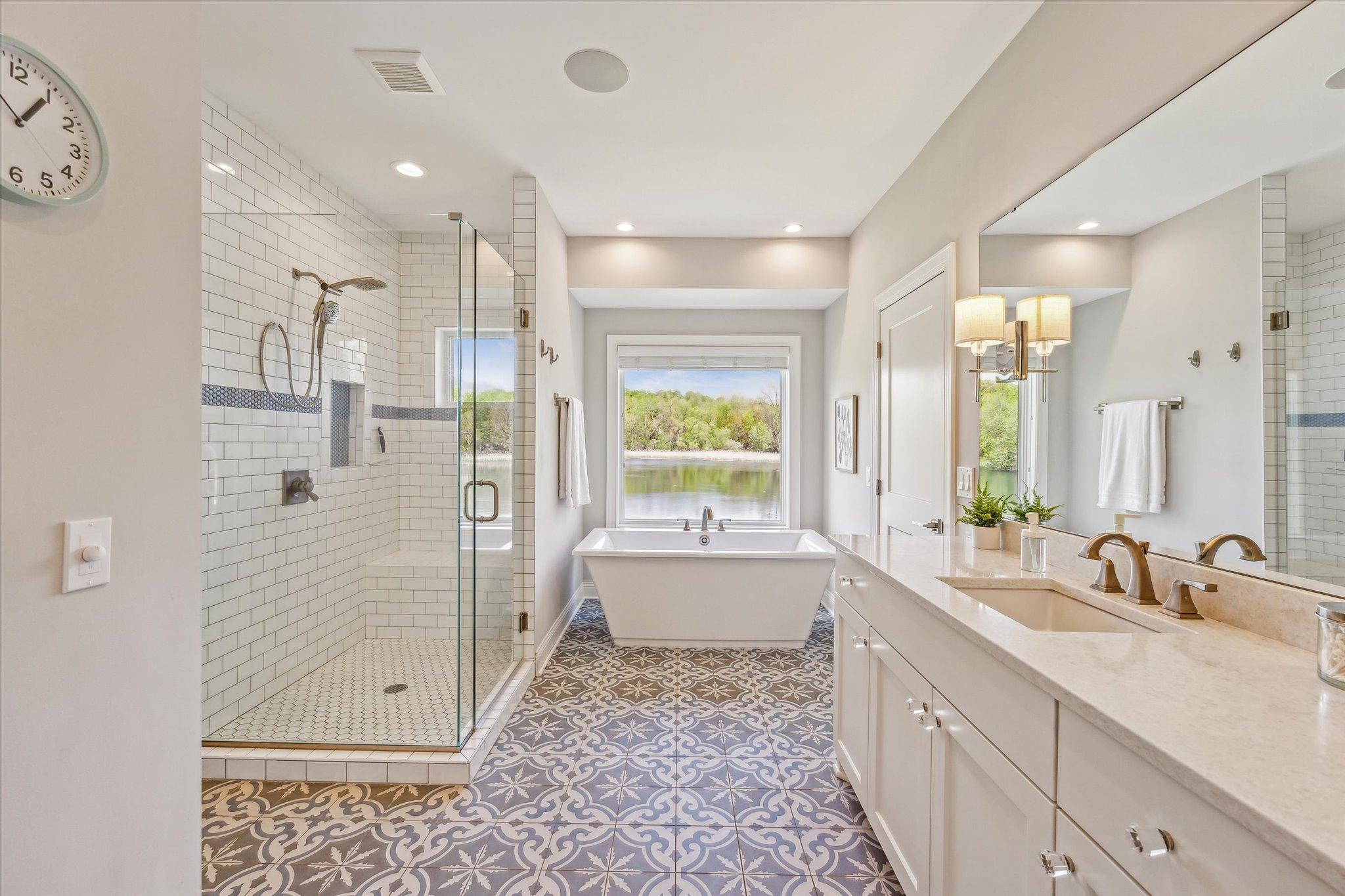 28200 Boulder Circle Shorewood, MN 55331 - Photo 17 of 54 Gallery Image 17