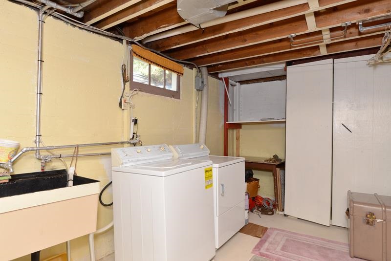 424 East Elm Road Spokane, WA 99218 - Photo 16 of 19 Gallery Image 16