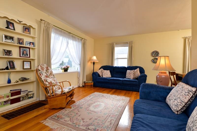 424 East Elm Road Spokane, WA 99218 - Photo 5 of 19 Gallery Image 5