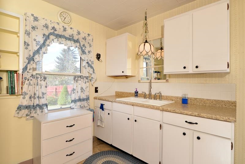424 East Elm Road Spokane, WA 99218 - Photo 7 of 19 Gallery Image 7