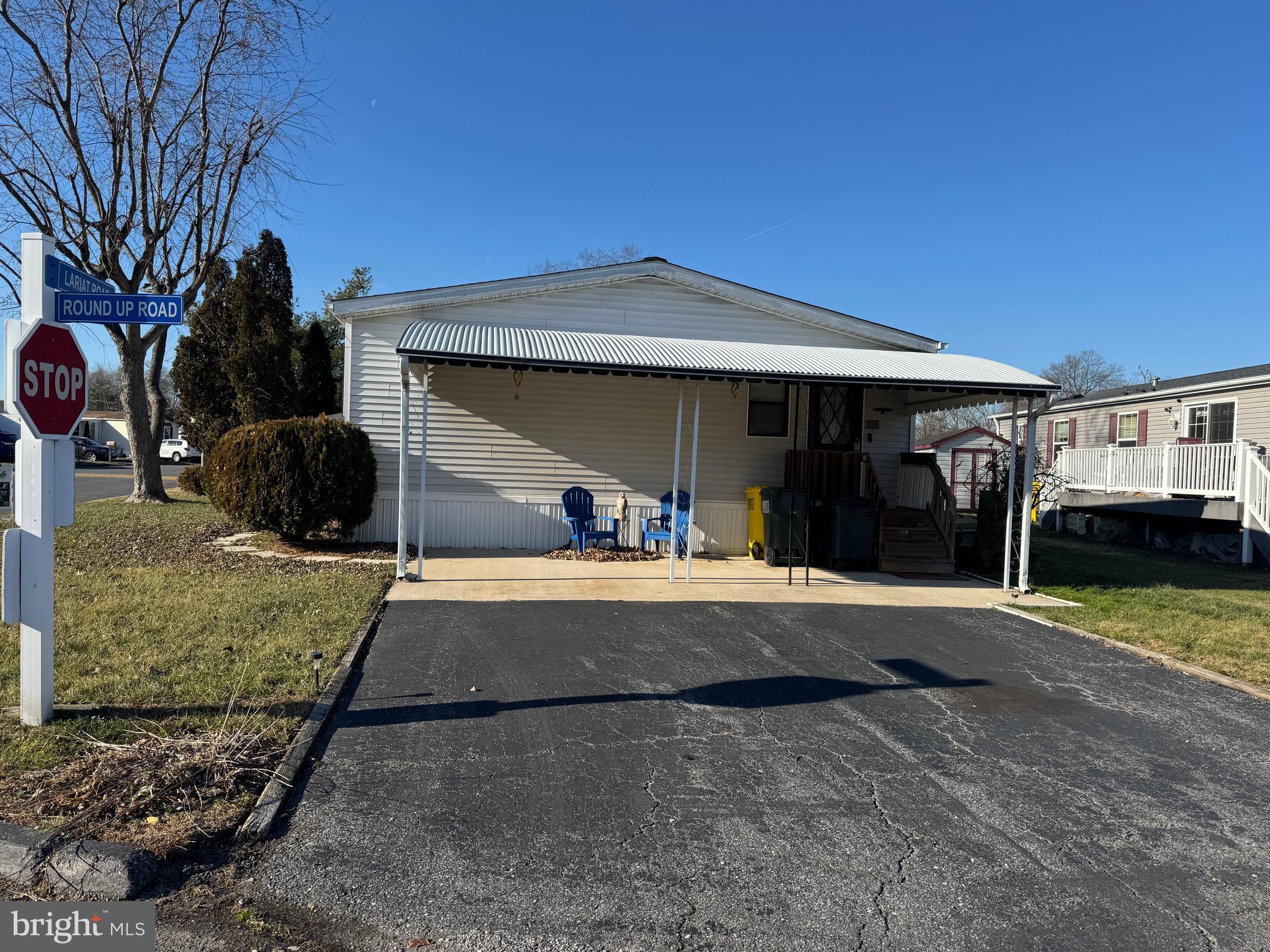 100 Roundup Road Baltimore, MD 21220 - Photo 23 of 29 Driveway