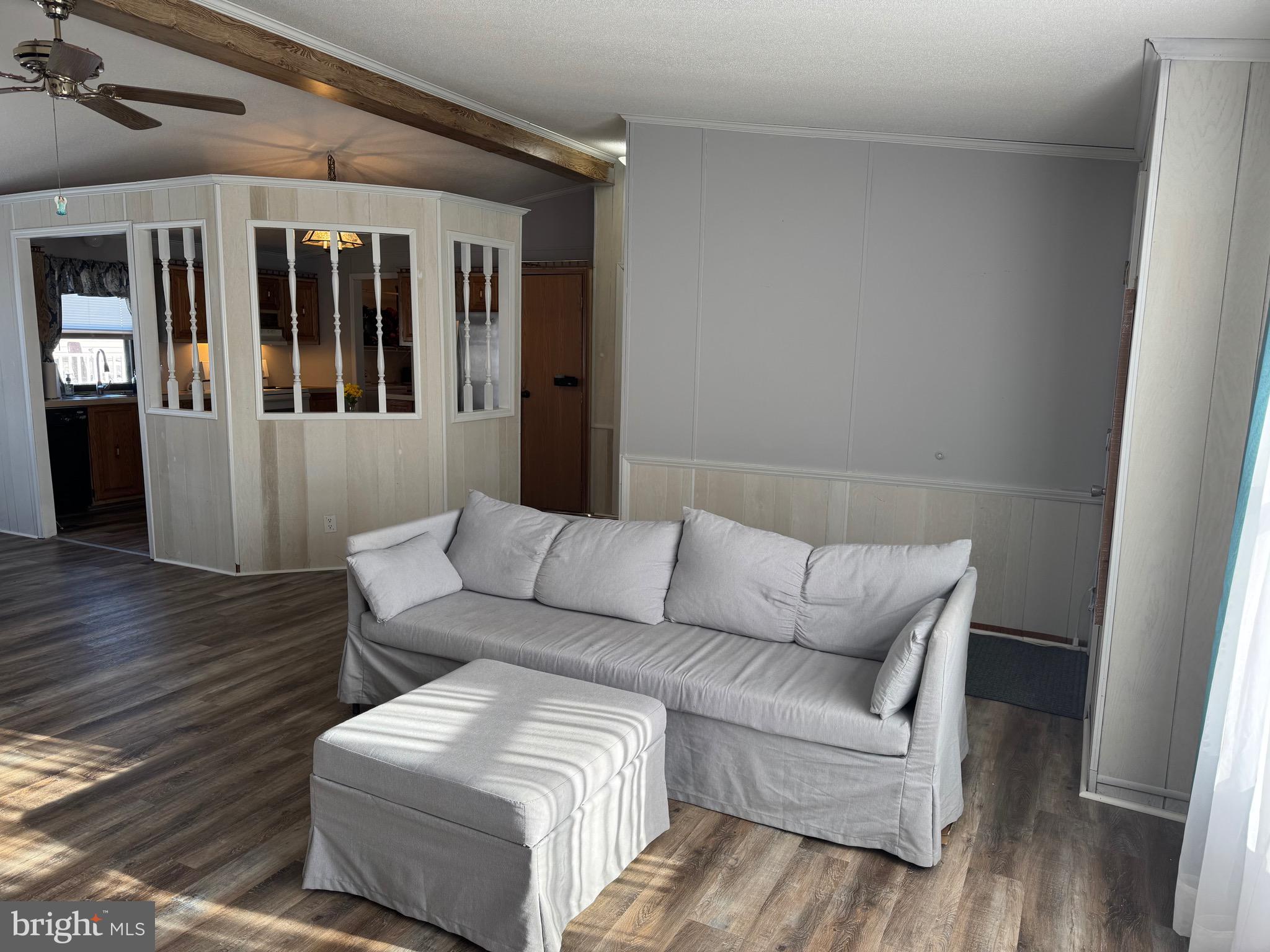 100 Roundup Road Baltimore, MD 21220 - Photo 9 of 29 Living