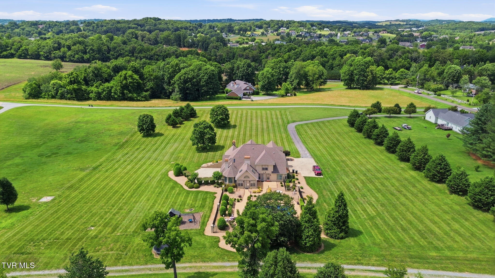 1500 Old Shiloh Road Greeneville, TN 37745 - Photo 5 of 83 83-web-or-mls-DJI_0787