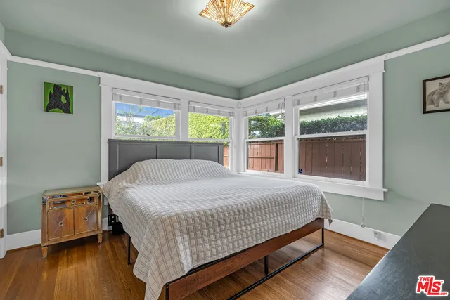 $1,449,000 | 1331 North Cherokee Avenue, Los Angeles, CA 90028