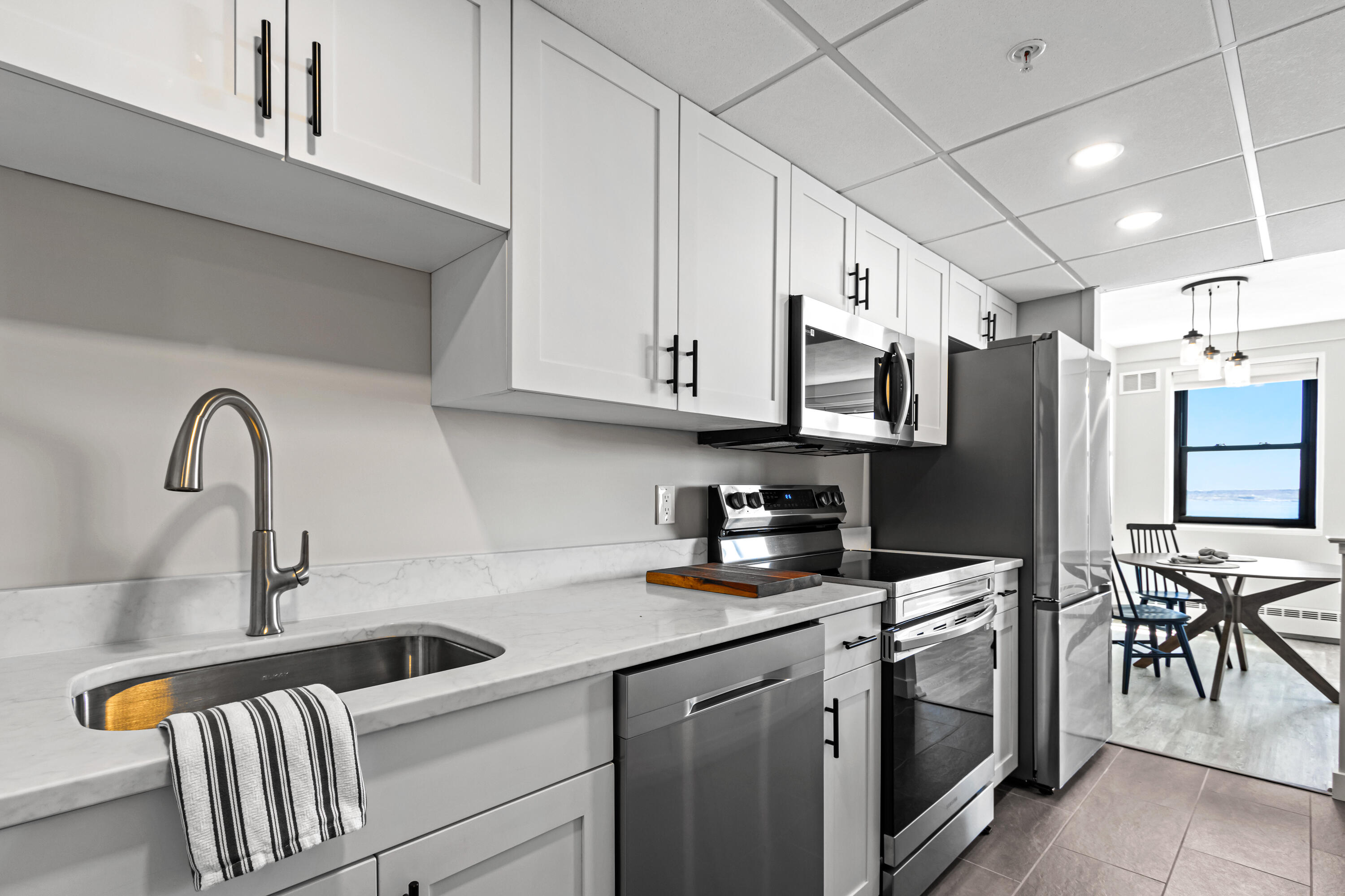 45 Eastern Promenade, Unit 1E Portland, ME 04101 - Photo 13 of 32 Kitchen