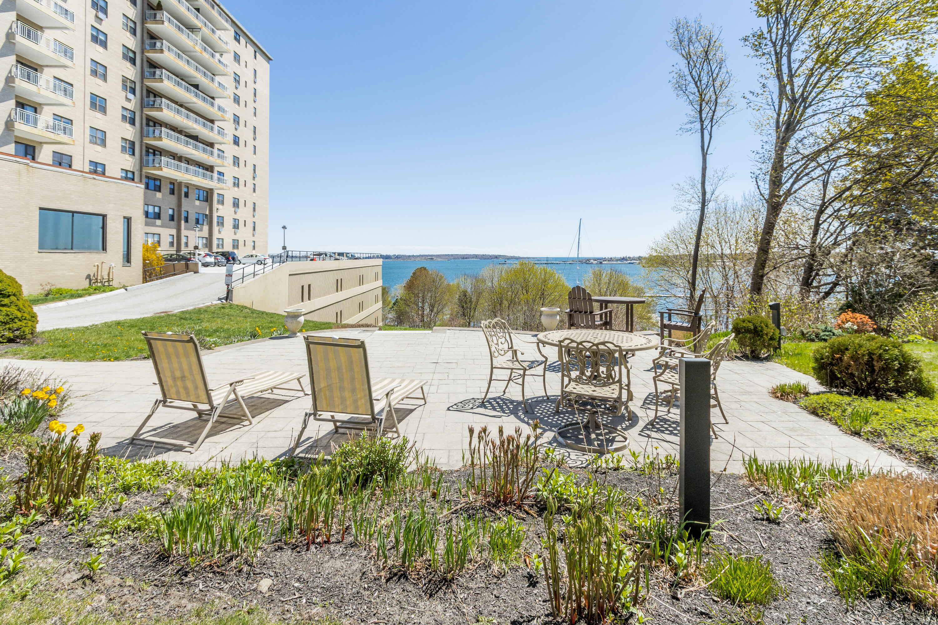 45 Eastern Promenade, Unit 1E Portland, ME 04101 - Photo 31 of 32 Courtyard - Portland House