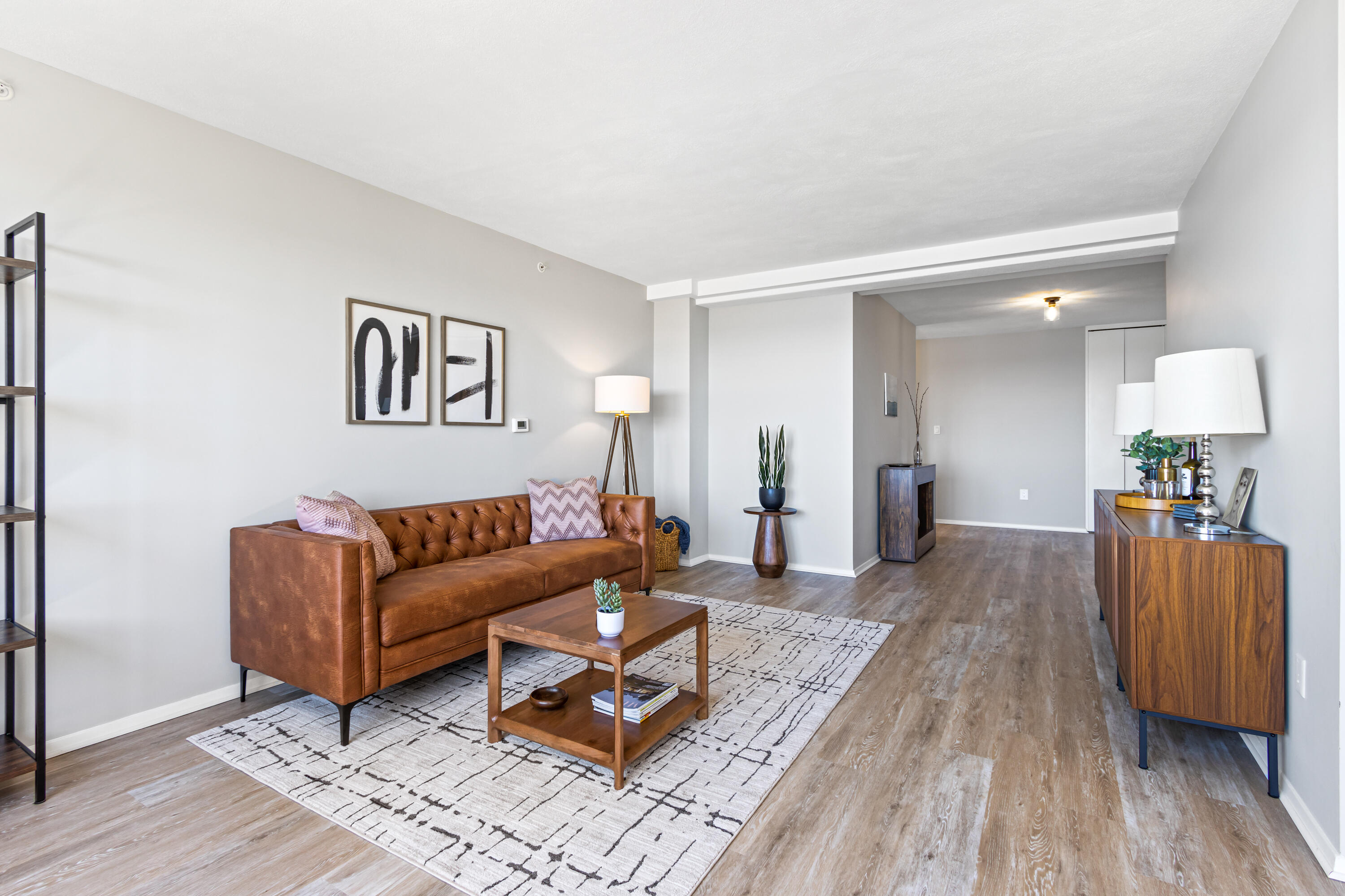 45 Eastern Promenade, Unit 1E Portland, ME 04101 - Photo 5 of 32 Living Room
