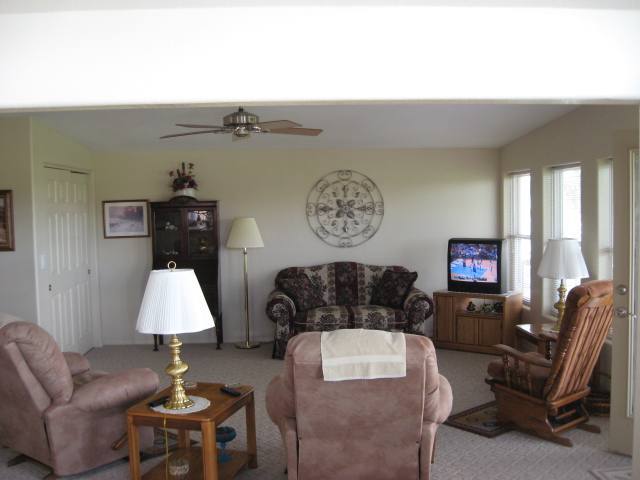 305 Juniper Ridge Drive Show Low, AZ 85901 - Photo 2 of 4