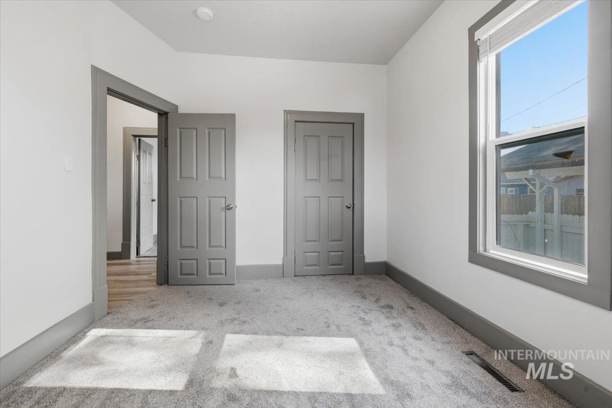 602 North 5th Street Parma, ID 83660 - Photo 12 of 24