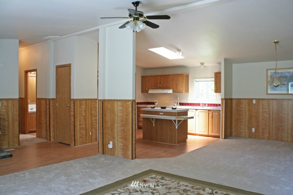 6260 South Pass Road Maple Falls, WA 98266 - Photo 4 of 25