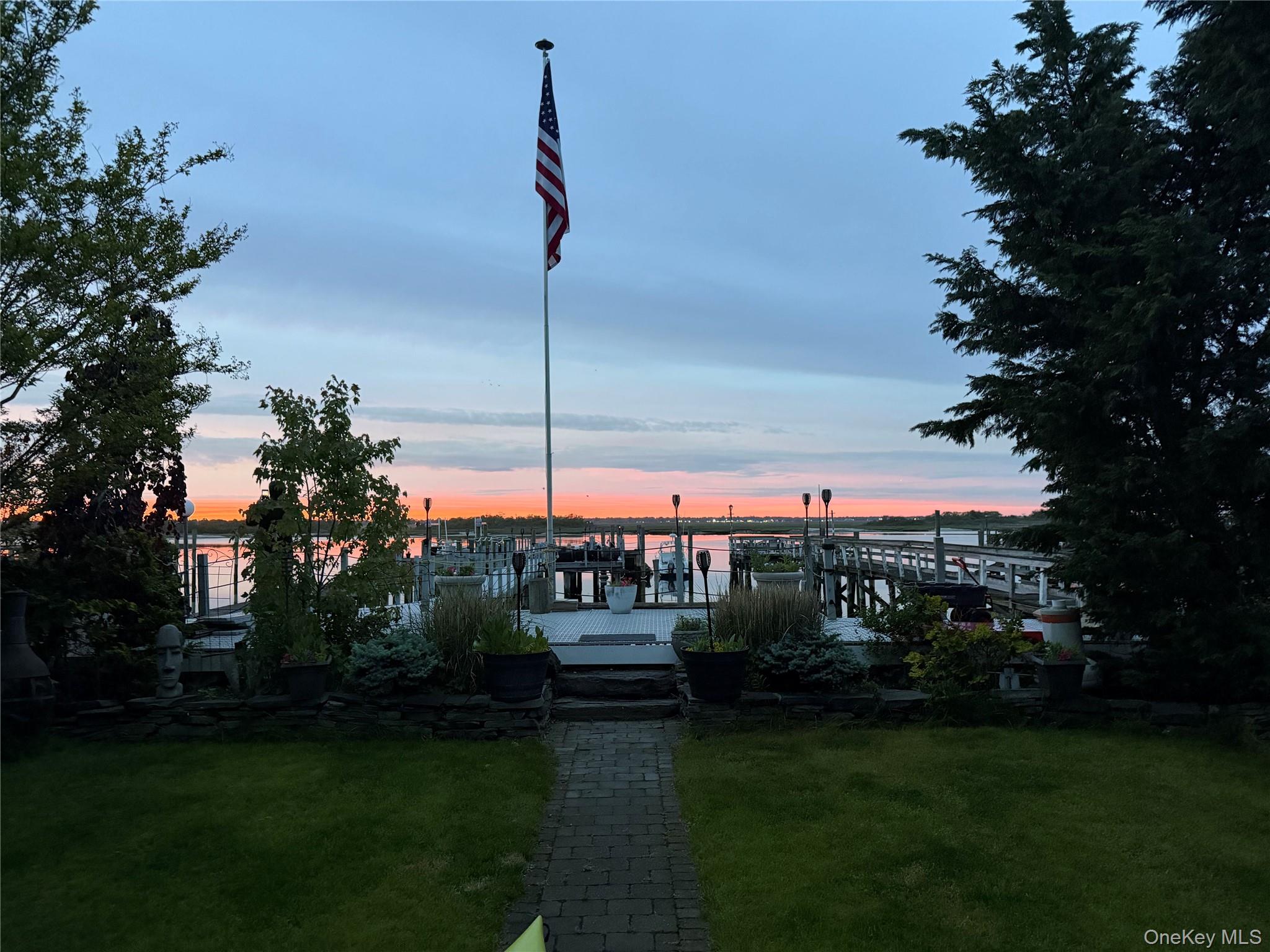101 Bay Street Long Beach, NY 11561 - Photo 2 of 44