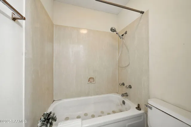 $70,000 | 100 Teal Lane, Unit 49, Lafayette, LA 70507